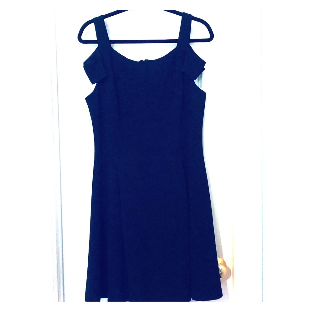 Vince Camuto Black Dress- cold shoulder